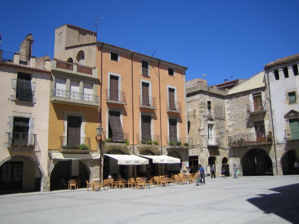 Hotel Fonda Mitja Torroella de Montgrí Exterior foto